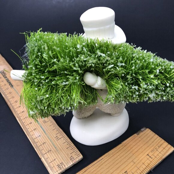 Retired Dept 56 Figurine Snowbabies Toting the Tree 4031795 Christmas Gift Decor - Picture 4 of 7